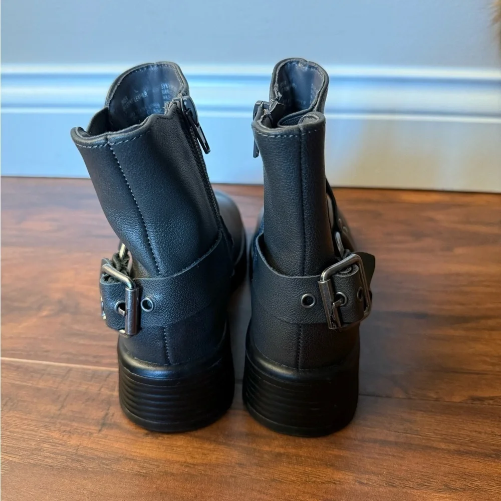 NWOT Steve Madden Stone Leather Motorcycle Rider Ankle Boots-Size 13